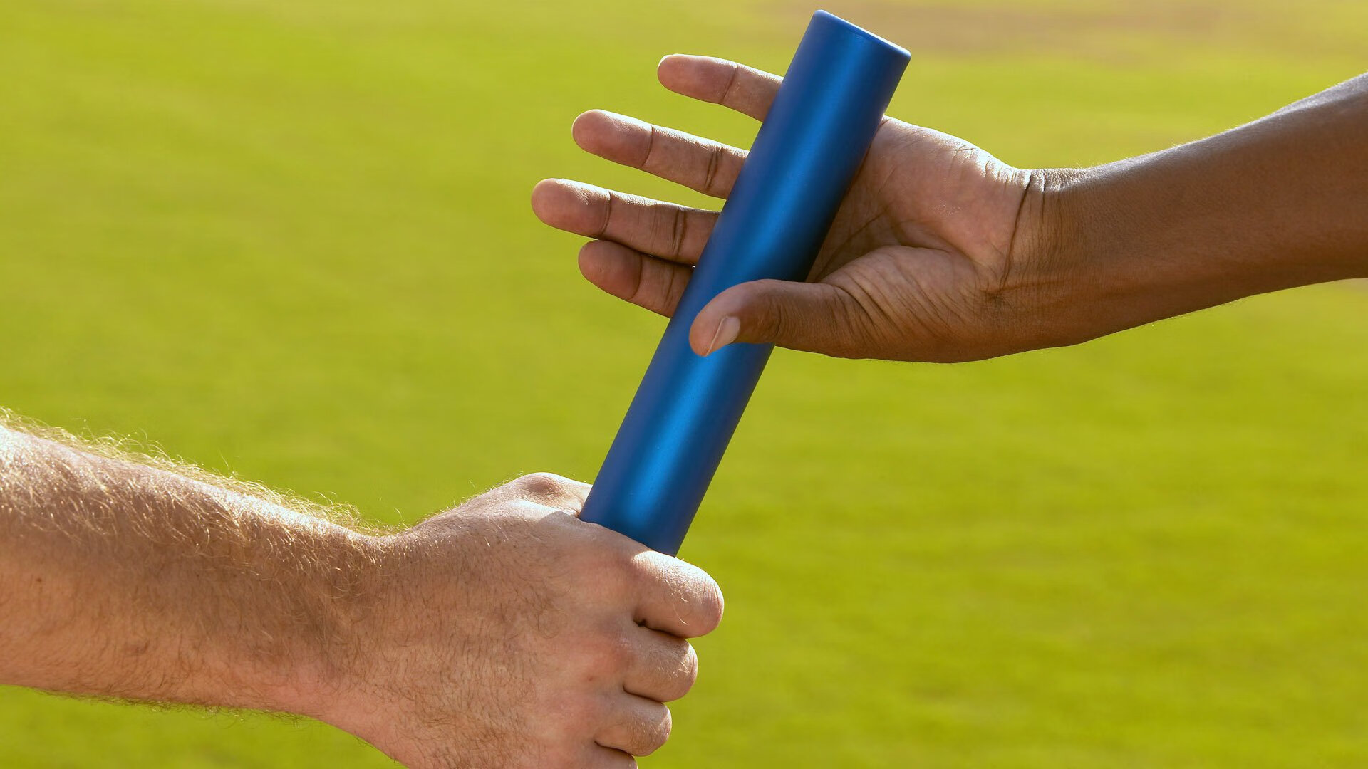 德国男子排球队在小组赛中表现出色，晋级八强，德国排球国家队